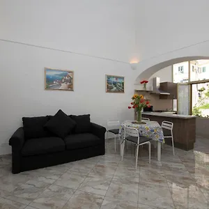 https://casalina-amalfi-center.hotels-amalfi.com