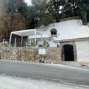 https://cueva-de-david.es-andalucia.com