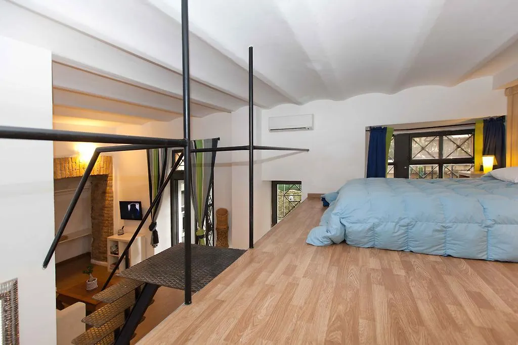 Colosseo Accomodation Apartment Rome